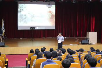 2017�г⵵ 2�б� �û� ÷���̹���