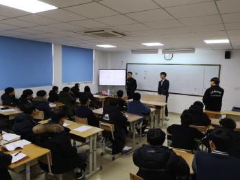 �����佺Ƽ�� (�����ô��п���) ÷���̹���