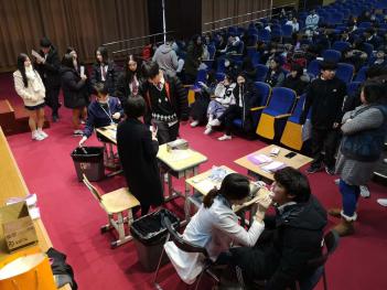 ������ġ���� �Բ� �ϴ� �������� ÷���̹���