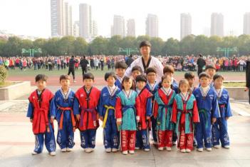 ���ֽñ�â�������б��ѱ���ȭ�� �±ǵ�����... ÷���̹���