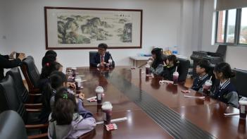 �ʵ��л�ȸ-�б��� ����ȸ ÷���̹���